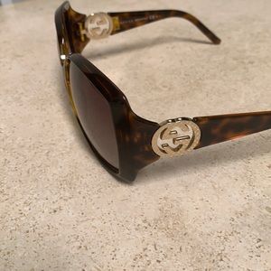 Gucci sunglasses
